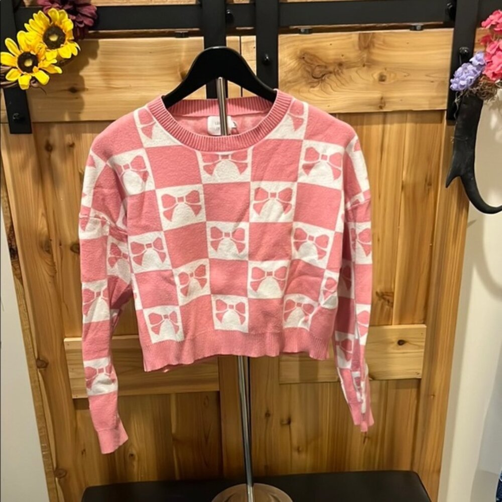 Luna Ivy Stylish Pink and White Women's Checkered Sweater with Bows